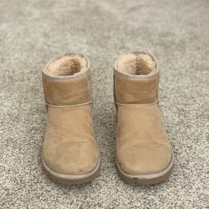 Ugg Classic Mini boots beige size 5